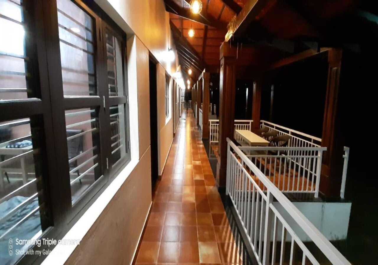 Hotel Coffee Safari Chikmagalūr Exterior foto