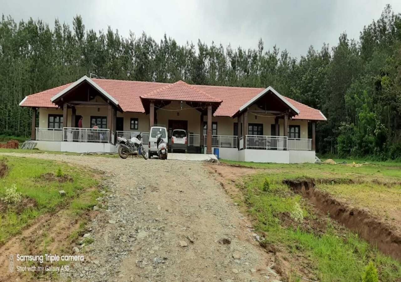 Hotel Coffee Safari Chikmagalūr Exterior foto